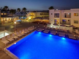 Melpo Antia Hotel & Suites
