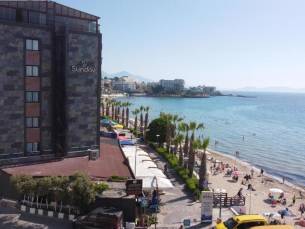 Sunday Beach