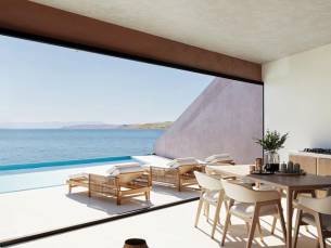 Volta Seaside Boutique Hotel