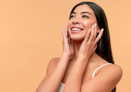 Gezichtsbehandeling naar keuze