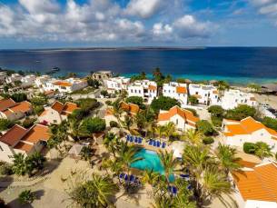 Hamlet Oasis Resort