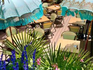 Verblijf in een 4*-hotel met een tropisch terras op de Veluwe nabij Arnhem incl. ontbijt & gratis parkeren!