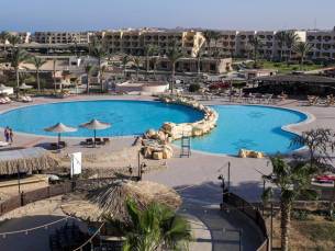 Blend Elphistone Resort