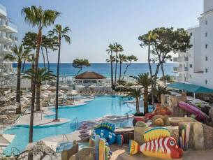 8 daagse vliegvakantie naar Iberostar Waves Alcudia Park in playa de muro, spanje