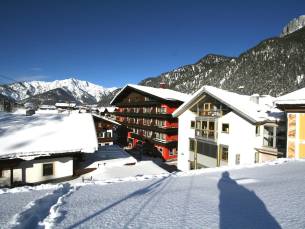 Hotel Tiroler ADLER Bed & Breakfast