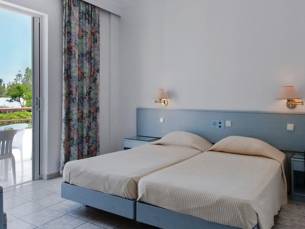 Hotel Alexandra Beach