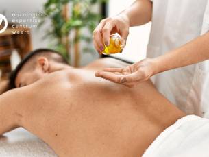 Drukpunt-gezichtsmassage, cupping- of magnesium-massage (30 of 60 min)