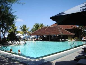 Hotel Griya Santrian Resort