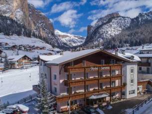 Hotel Serena