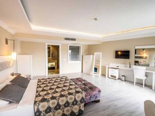 Green Nature Diamond