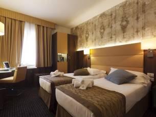 8 daagse vliegvakantie naar LH Hotel Sirio Venice in venezia mestre, italie