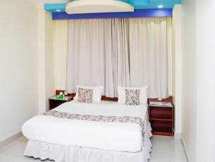 Palette Muscat Al Bayrahaa