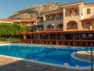 Hotel Kampos Village