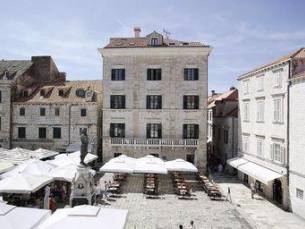 Pucic Palace