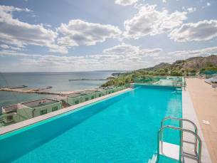 White Lagoon Hotel