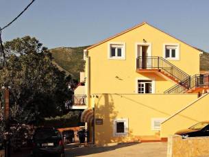 Bacan Serviced Apartments