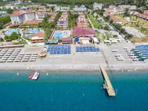 Sailor's Beach Club