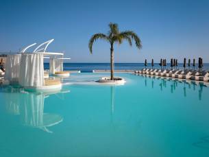 Enorme Santana Island