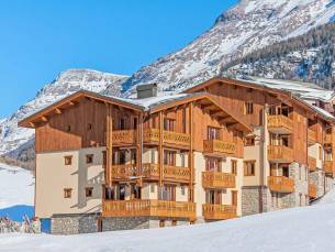 Chalet Les Balcons Village