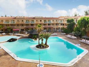 Elba Luc&iacute;a Sport & Suite Hotel