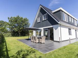 Villa 37a