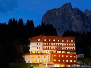 Hotel Meisules