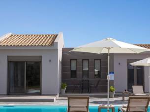 Throisma Country Private Residences