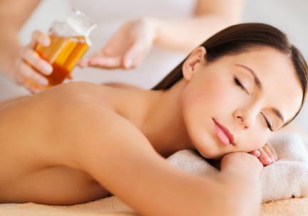 Lichaamsmassage (60 min) + warme drank