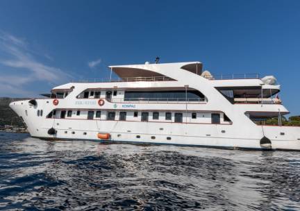 ⚡WOW!⚡ De Adriatische droom beleef je tijdens een 8-daagse luxe jachtcruise, inclusief vlucht, transfer, ontbijt, maaltijden, excursies en extra's!