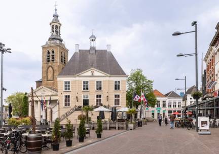 Comfort of Deluxe kamer in een GLOEDNIEUW wellness hotel in Roosendaal incl. ontbijt