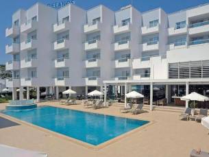 Hotel Okeanos Beach