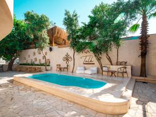 De'Manor Boutique Hotel