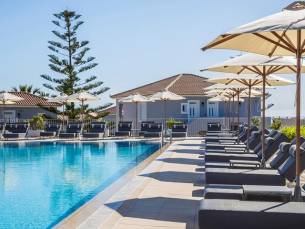 Aparthotel Astra Village