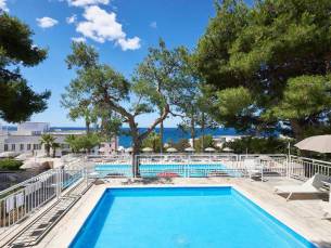 Grand Riviera
