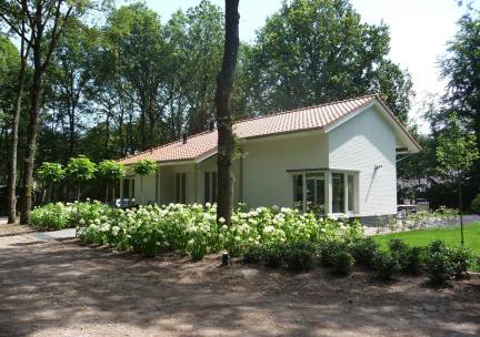 Landhuis met Bubbelbad | 8-12 Pers.