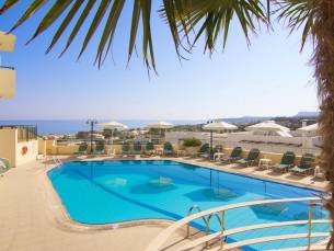 Radamanthy's Hotel & Appartementen