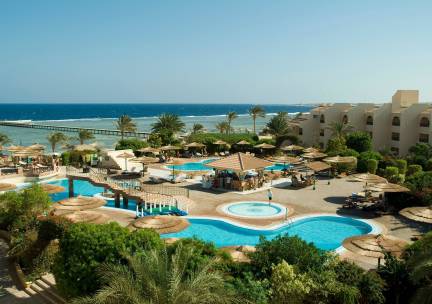 Flamenco Beach & Resort