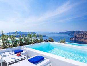 Alti Santorini Suites