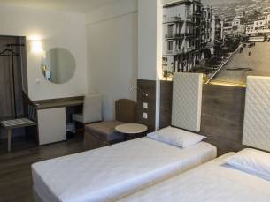 Metropolitan Hotel