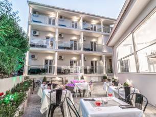 Palotel Luxury Hotel