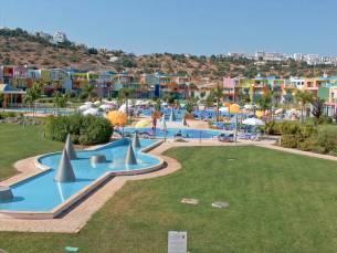 Orada Apartamentos Turisticos