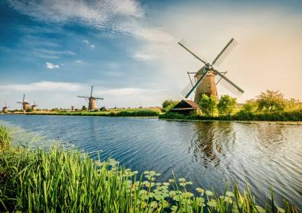 MEGA DEAL! ⚡ Ontdek het veelzijdige Dordrecht en geniet vanuit een 4*-hotel nabij N.P. de Biesbosch incl. ontbijt