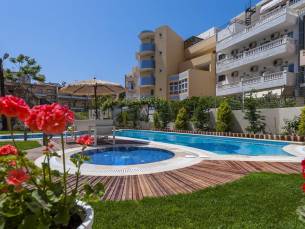 Leonidas Studios & Appartementen