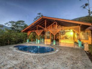 GreenLagoon Arenal Waterfall