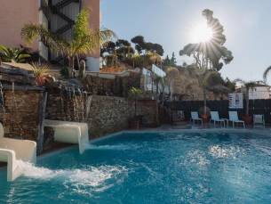 Hotel Alba Seleqtta
