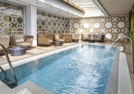 Hotel Catalonia Giralda
