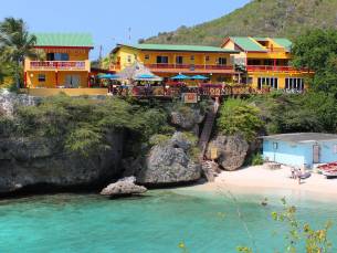 Bahia Appartementen & Diving