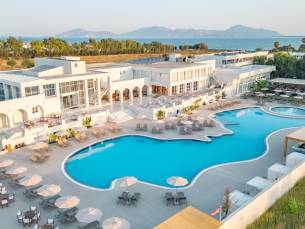 ALL-INCLUSIVE op Kos! Verblijf met het hele gezin op een heerlijk 4*-resort met meerdere zwembaden en een Splash Park incl. vlucht