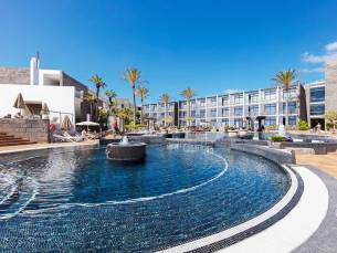 8 daagse vliegvakantie naar Mirador Papagayo by LIVVO in playa blanca, canarische eilanden