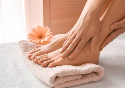 Manicure- of pedicurebehandeling naar keuze